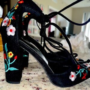 The Demurest Heels!!